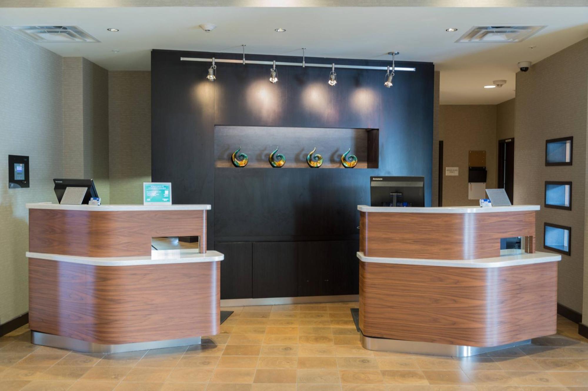 Courtyard By Marriott Morgantown Exterior foto