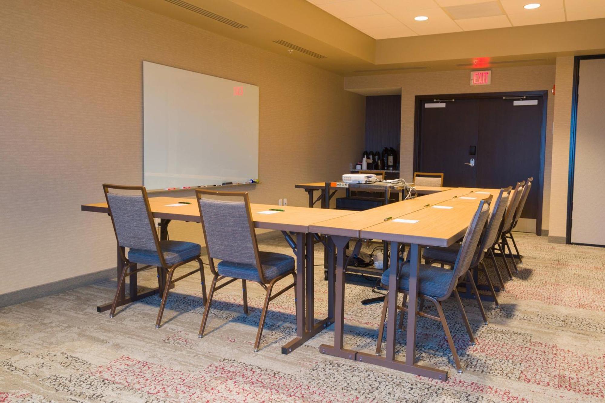 Courtyard By Marriott Morgantown Exterior foto